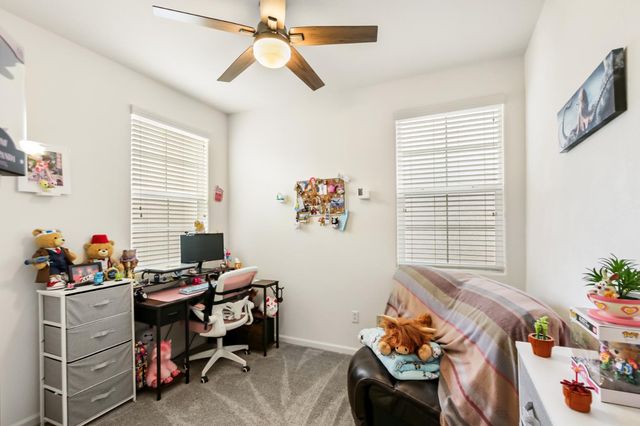 11069 International Dr, Rancho Cordova, CA 95670