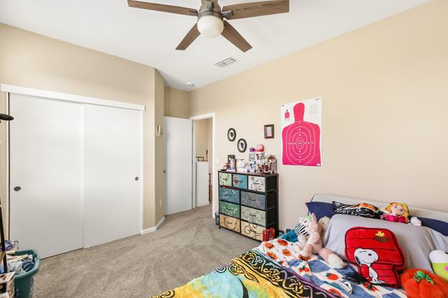 11069 International Dr, Rancho Cordova, CA 95670