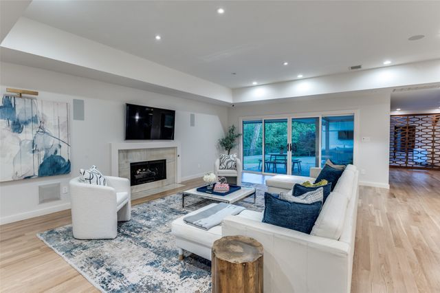 7239 S Janmar Court, Dallas, TX 75230