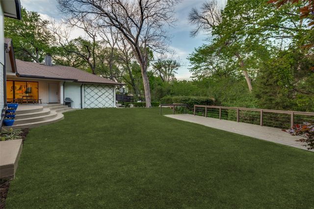 7239 S Janmar Court, Dallas, TX 75230