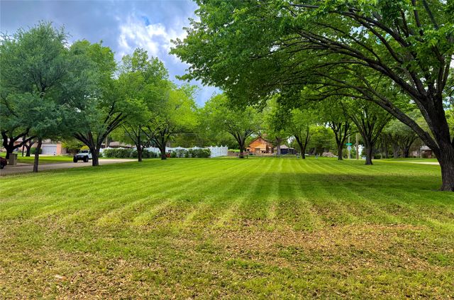 7239 S Janmar Court, Dallas, TX 75230