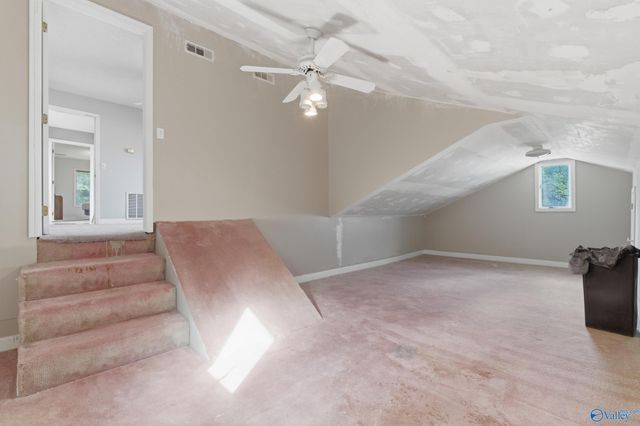 130 Preston Cove Road, Scottsboro, AL 35769