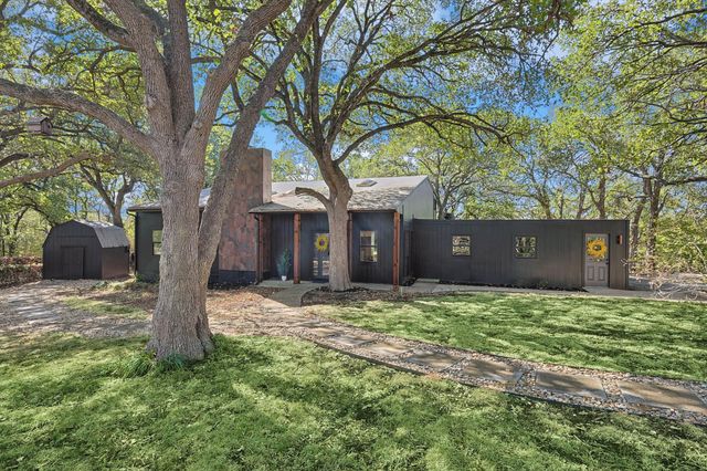 2713 Mcpherson Lane, Flower Mound, TX 75022