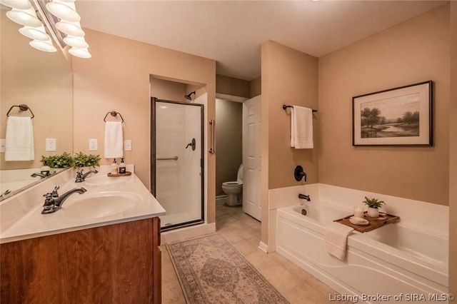 649 Kingsbury Court, Clarksville, IN 47129