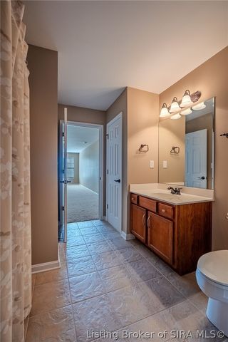 649 Kingsbury Court, Clarksville, IN 47129