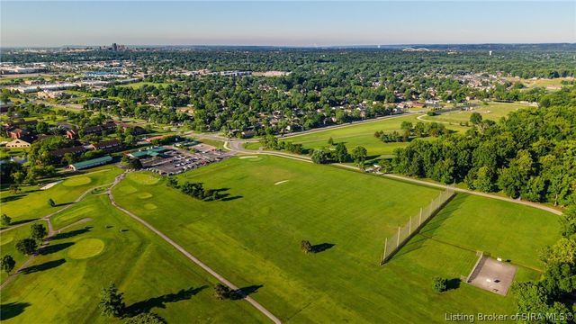 649 Kingsbury Court, Clarksville, IN 47129