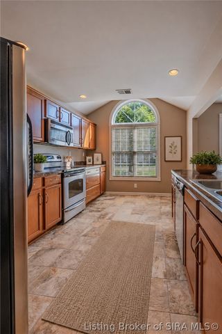 649 Kingsbury Court, Clarksville, IN 47129