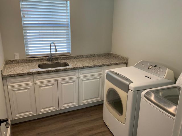 30455 Auberry Road, Prather, CA 93651
