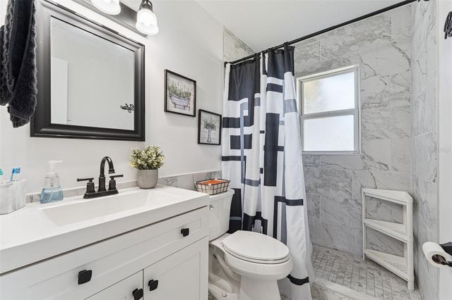 206 MONTANA AVENUE, St Cloud, FL 34769