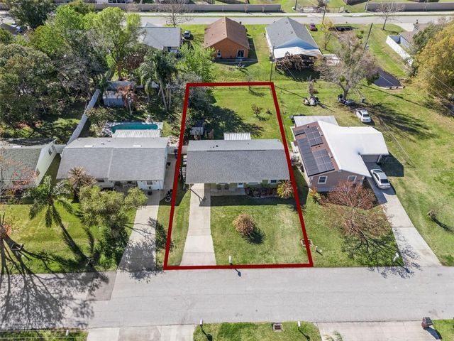 206 MONTANA AVENUE, St Cloud, FL 34769