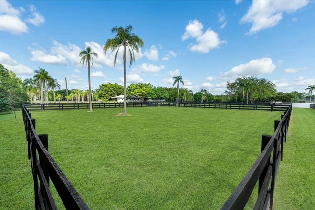 18047 131st Trail N, Jupiter, FL 33478