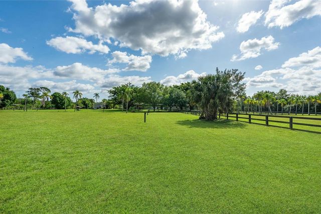 18047 131st Trail N, Jupiter, FL 33478