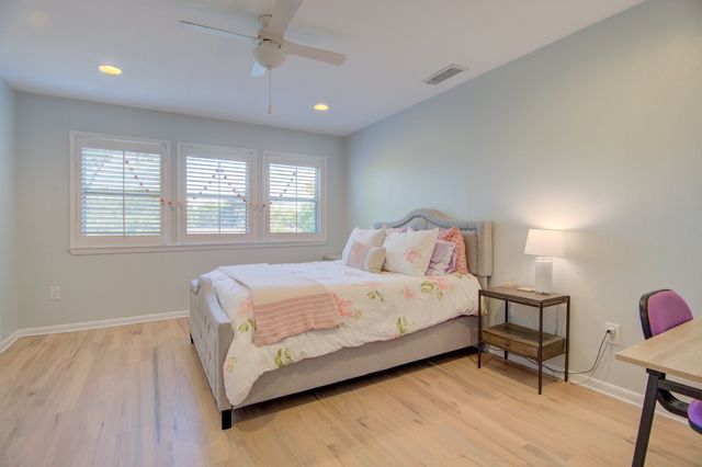6840 E Northwest Highway, Dallas, TX 75231