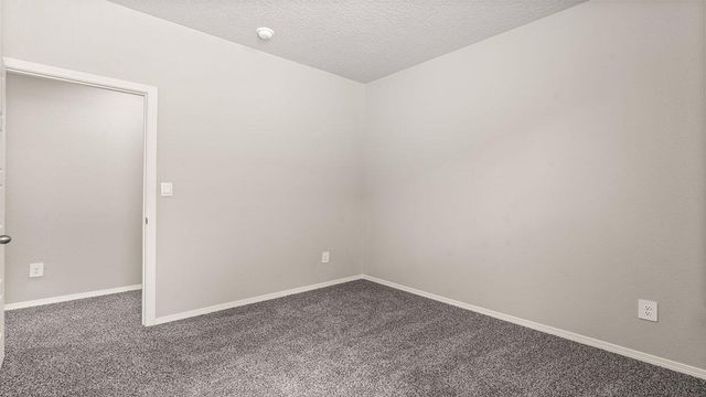 4 El Nido Court SW, Los Lunas, NM 87031