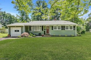 23 Greenbrook Rd, Green Brook Twp., NJ 08812
