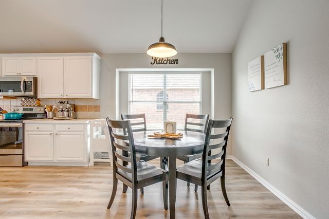 1124 Mourning Dove Drive, Burleson, TX 76028
