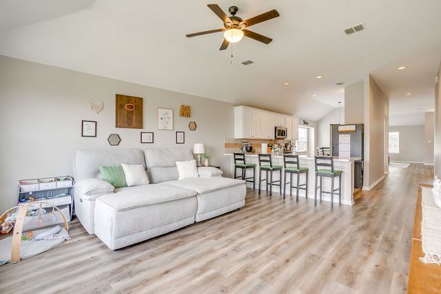 1124 Mourning Dove Drive, Burleson, TX 76028