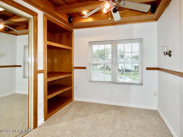 577 Dover Place, Toledo, OH 43605