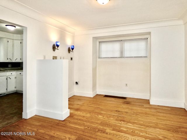 577 Dover Place, Toledo, OH 43605