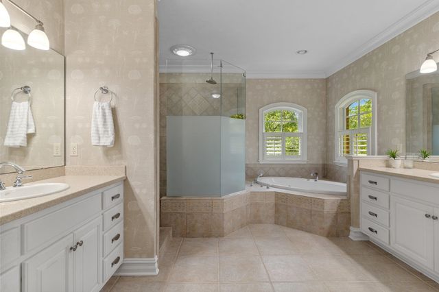 8881 Winged Foot Drive, Tallahassee, FL 32312