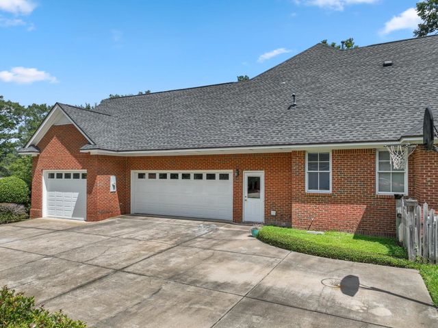 8881 Winged Foot Drive, Tallahassee, FL 32312