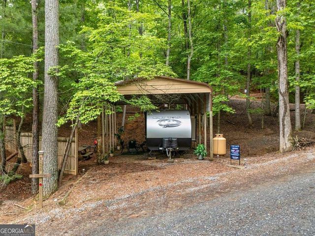 41 27th Street, Ellijay, GA 30540