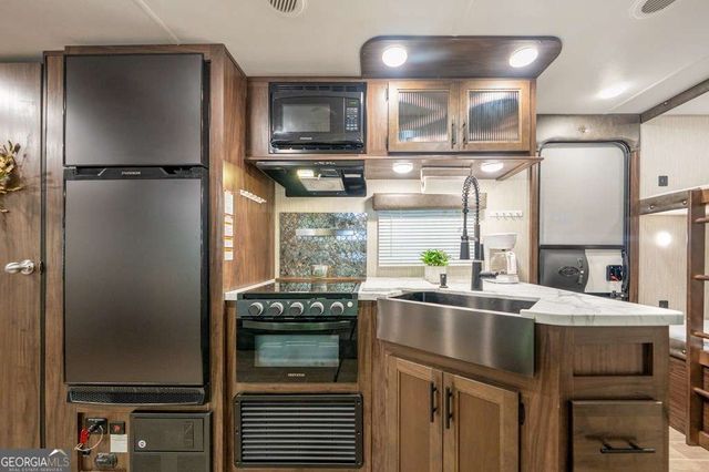 41 27th Street, Ellijay, GA 30540