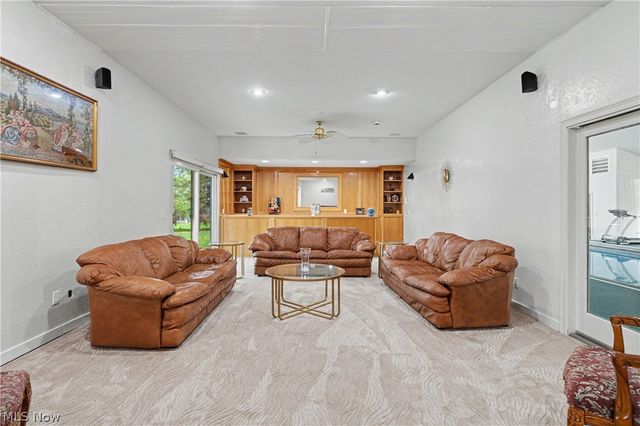 32282 Dakota Run, Avon Lake, OH 44012