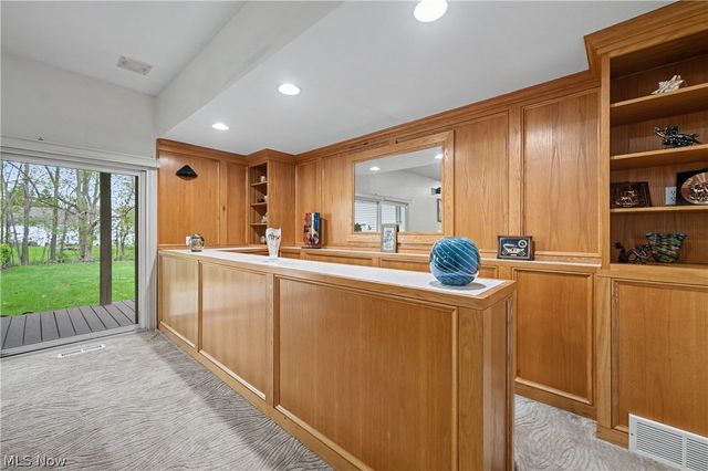 32282 Dakota Run, Avon Lake, OH 44012