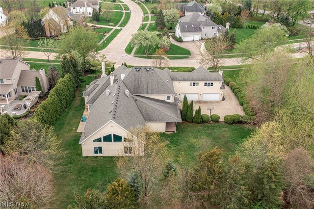 32282 Dakota Run, Avon Lake, OH 44012
