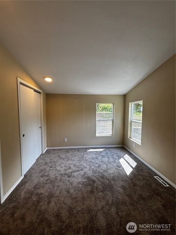 612 197th St. Ct. Avenue Ct E #8, Lake Tapps, WA 98391