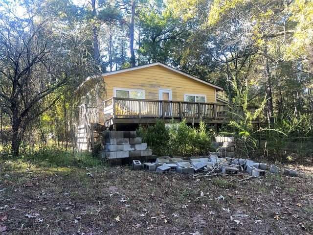 148 Juan Falcon, Livingston, TX 77351