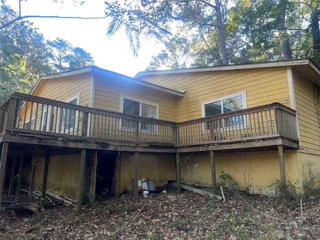 148 Juan Falcon, Livingston, TX 77351