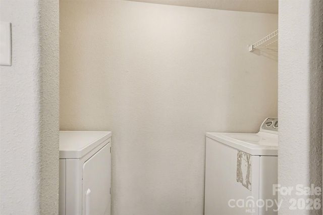 1185 Triece Lane, Charlotte, NC 28215