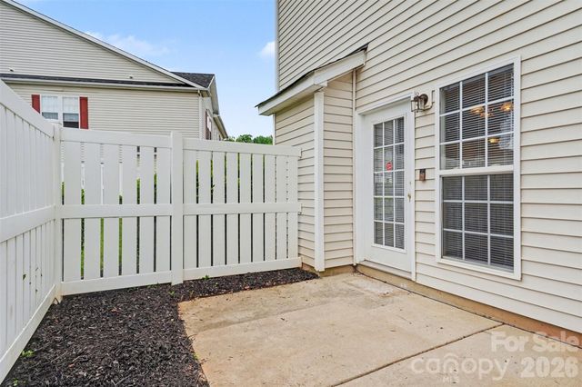 1185 Triece Lane, Charlotte, NC 28215