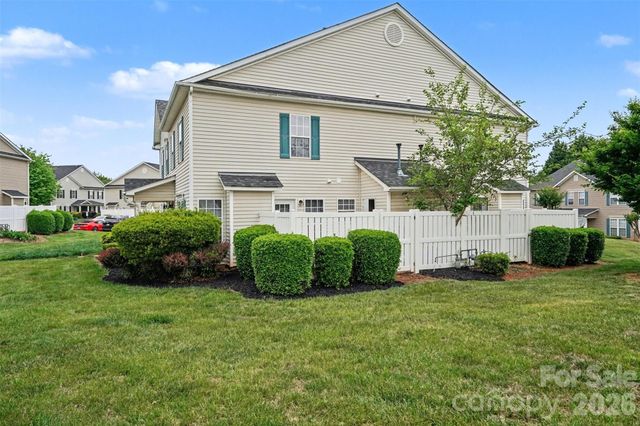 1185 Triece Lane, Charlotte, NC 28215