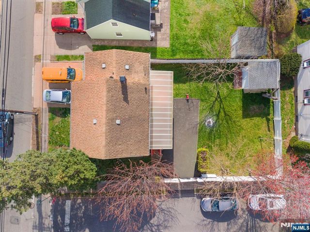 271 Outwater Lane, Saddle Brook, NJ 07663