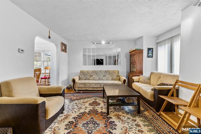 271 Outwater Lane, Saddle Brook, NJ 07663
