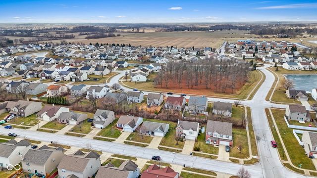 3088 Limber Pine Drive, Whiteland, IN 46184