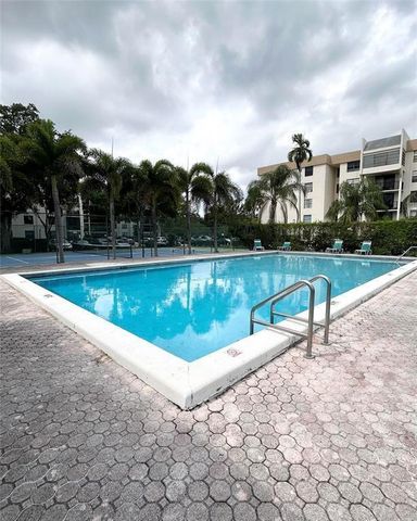 6190 Woodlands Boulevard 107, Tamarac, FL 33319