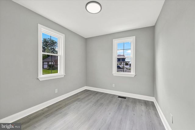4605 RIDGEWAY AVE, Baltimore, MD 21206