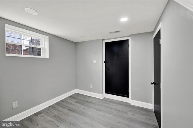 4605 RIDGEWAY AVE, Baltimore, MD 21206
