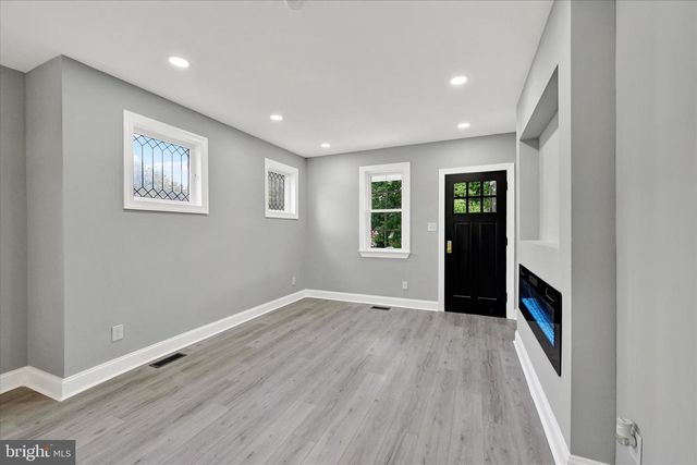 4605 RIDGEWAY AVE, Baltimore, MD 21206