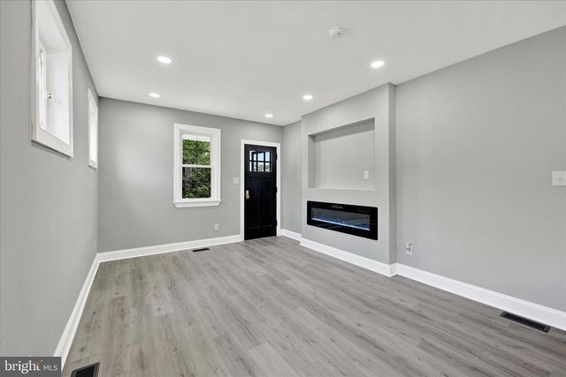 4605 RIDGEWAY AVE, Baltimore, MD 21206