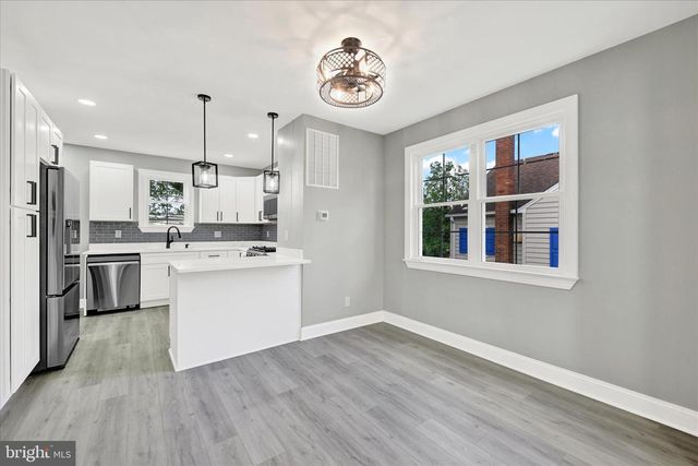 4605 RIDGEWAY AVE, Baltimore, MD 21206