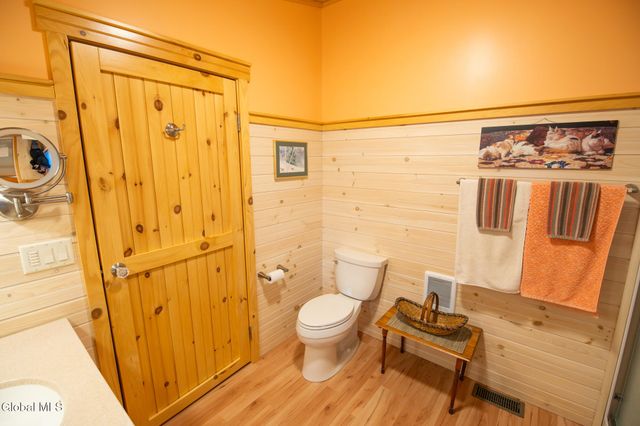 10662 New York 149, Fort Ann, NY 12827