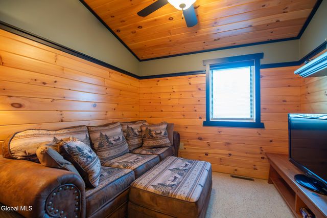 10662 New York 149, Fort Ann, NY 12827