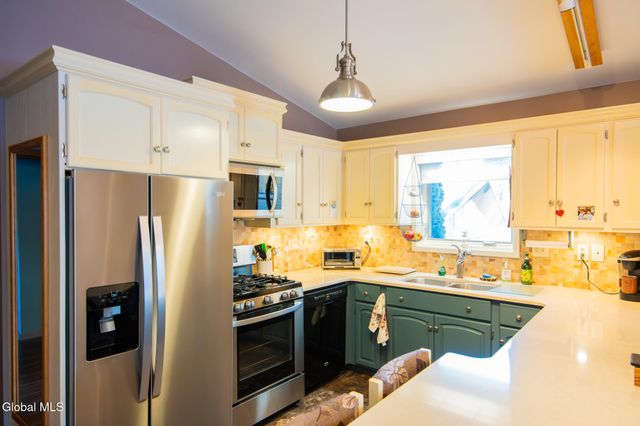 10662 New York 149, Fort Ann, NY 12827