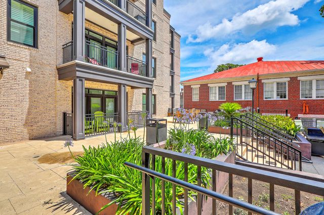 21 George Street 203, Charleston, SC 29401
