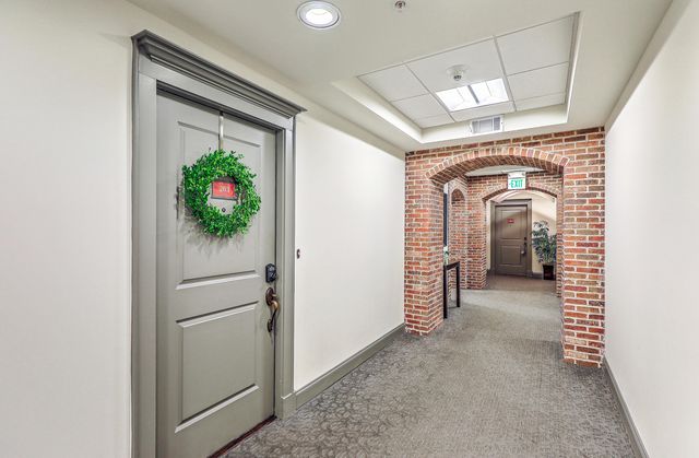 21 George Street 203, Charleston, SC 29401